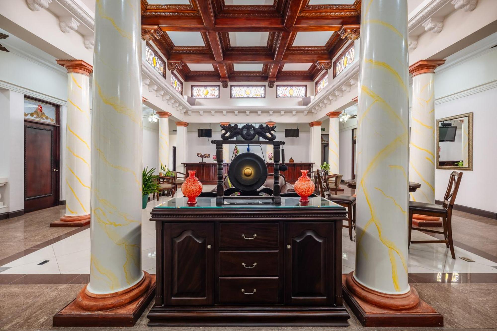 Hotel Majestad Сан-Хосе Экстерьер фото