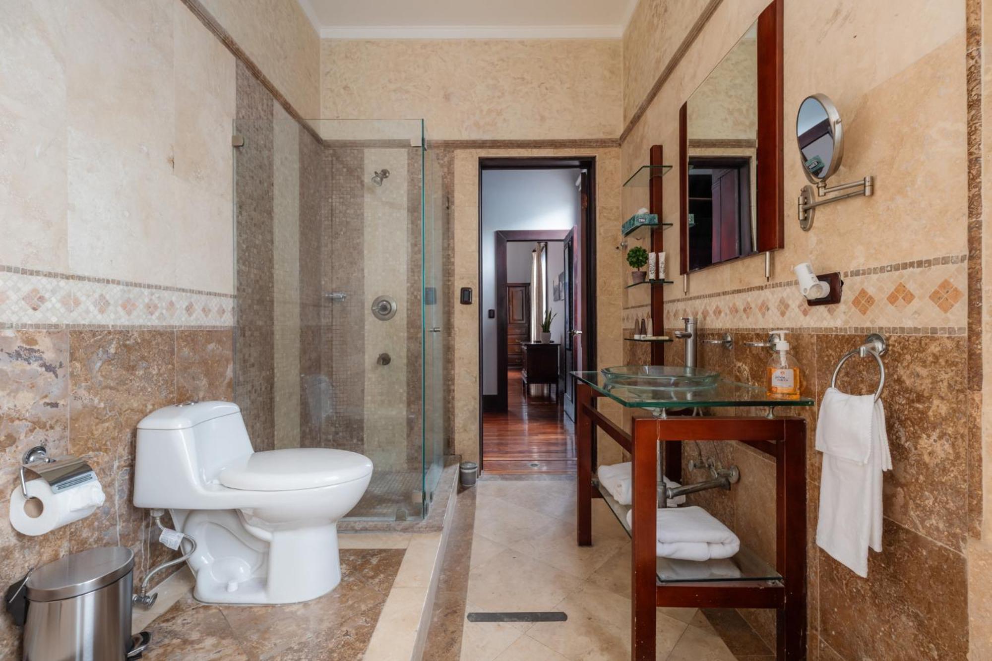 Hotel Majestad Сан-Хосе Экстерьер фото